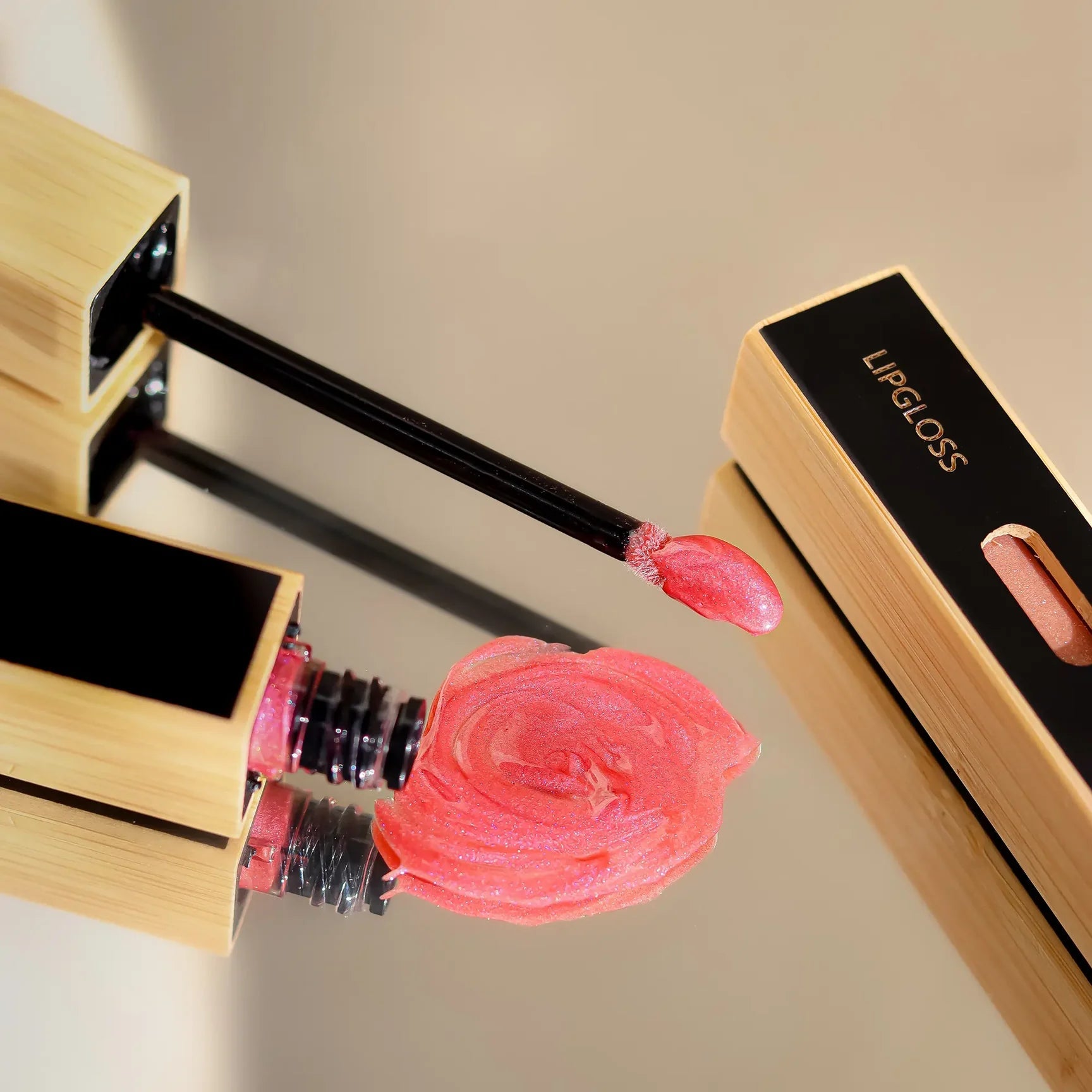 Baims Natural Makeup Açaí Glow Lipgloss* - Elliotti